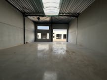 Nieuwbouw KMO-unit te huur in Vichte