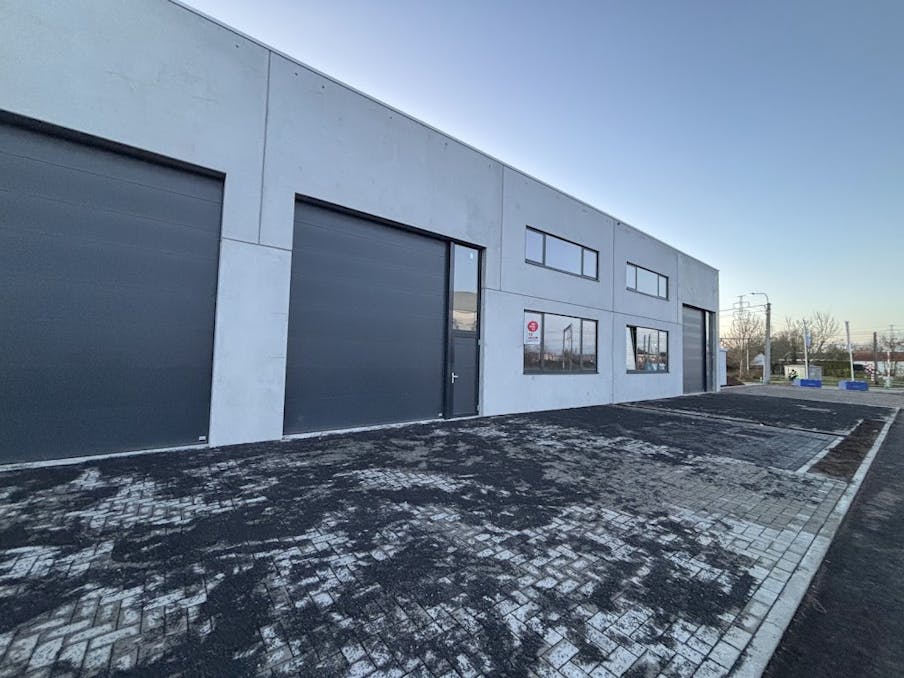 Nieuwbouw KMO-unit te huur in Vichte