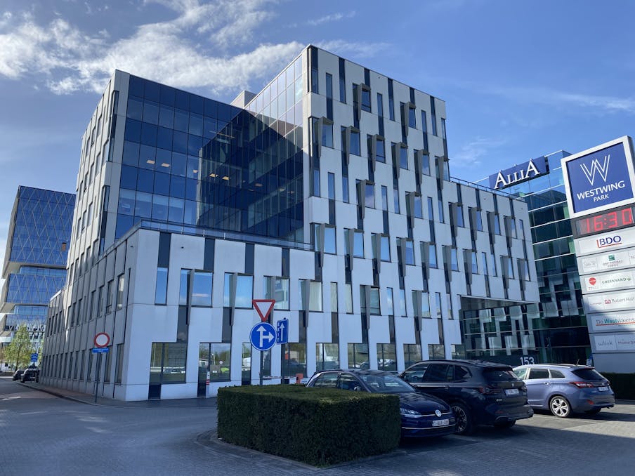 Gelijkvloerse kantoorruimte van ca. 319 m² op Westwing Park