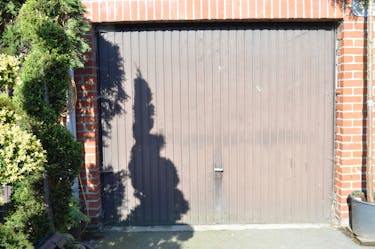 Garage te koop in Ieper in de Meenseweg