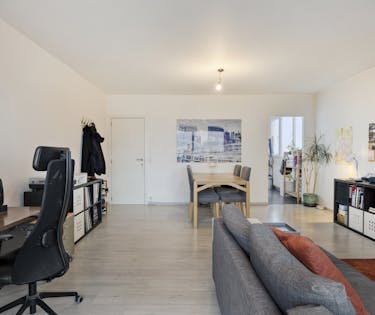 Instapklaar 2-slaapkamerappartement te koop in Berchem