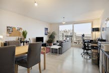 Instapklaar 2-slaapkamerappartement te koop in Berchem