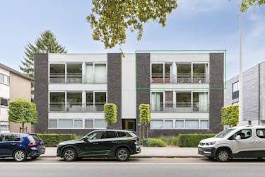 Ruim appartement met 2 slpk en garage te koop in Brasschaat