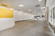 Instapklaar kantoorgebouw te koop in Roeselare