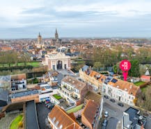 Magnifiek herenhuis te koop op 100m van de Menenpoort in Ieper