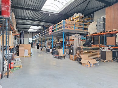 Magazijn te huur Beveren (Roeselare)