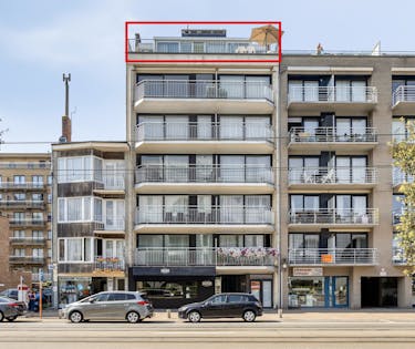 Penthouse met 3 slaapkamers en ruim terras in Koksijde-Bad