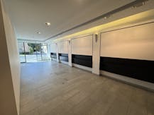 Instapklaar centraal gelegen handelszaak (103 m²)