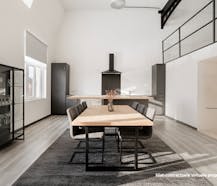 Handelspand met appartement en atelier te koop in Adegem