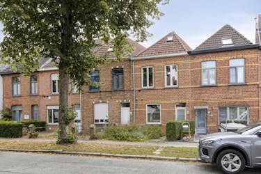 Instapklaar huis te koop (B-label) in Brugge met 3 kamers