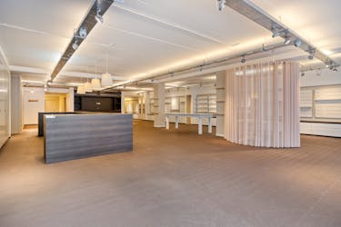 Handelspand van ca. 400m² te koop in Torhout