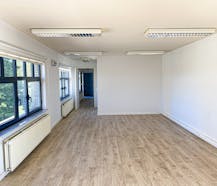 Office of approximately 63 m² on the second floor in Roeselare