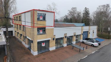 Kantoor van ca. 63 m² op tweede verdiep te Roeselare