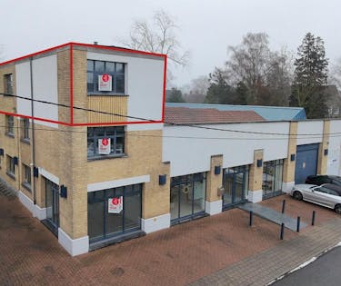 Office of approximately 63 m² on the second floor in Roeselare