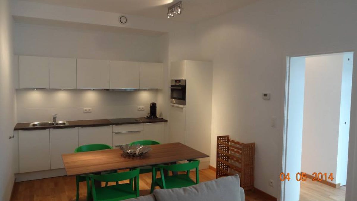 Bourse - Furnished 1-bedroom apartment for rent