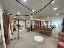 Instapklaar handelspand van 300m² met parking op kleine ring Hasselt 