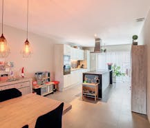 Woning met garage en 3 slaapkamers te huur!