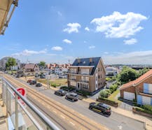 Lichtrijk tweeslaapkamer appartement te koop op topligging te Middelkerke!