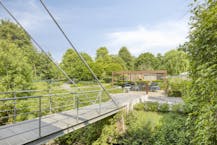 Veelzijdig gebouw te koop in de Veurnestraat in Poperinge