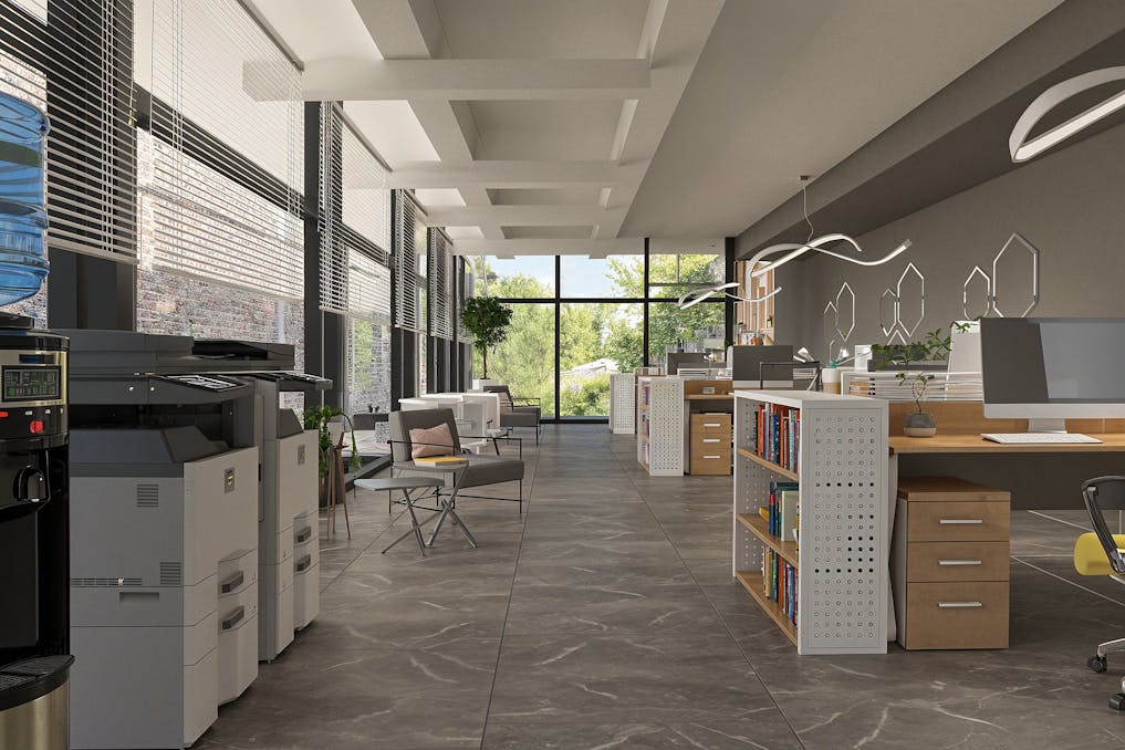 Veelzijdig gebouw te koop in de Veurnestraat in Poperinge