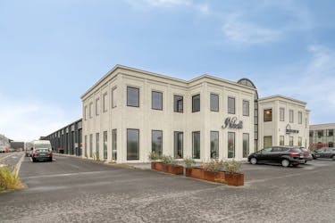 Stijlvol handelspand met tal van mogelijkheden (482m²) te koop