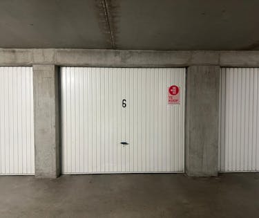 Goedgelegen garagebox te koop te Duinenweg in Middelkerke!