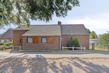 Te renoveren hoeve op bijna 6000 m² nabij het centrum van Aalter