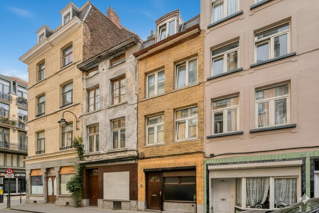 Woning te koop in Brussel nabij Anneessens & Grote Markt