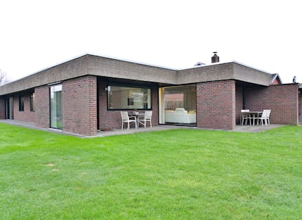 Vrijstaand huis, bungalow te koop met 3/4 slaapkamers in Zedelgem