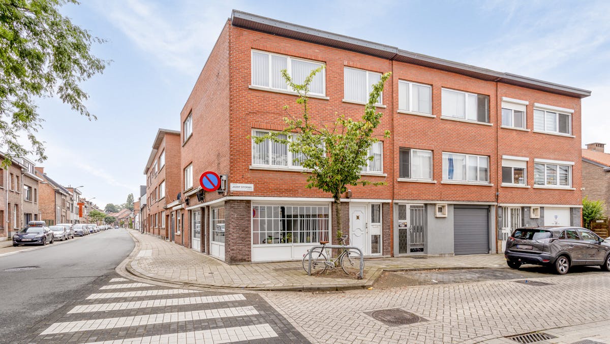 Handelspand met woonst te koop in Hoboken