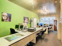 Op te frissen handelspand gelegen aan station Mechelen