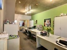 Op te frissen handelspand gelegen aan station Mechelen