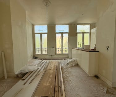 Te renoveren handelshuis te koop nabij t' Eilandje Antwerpen