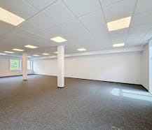Kantoorruimte met parking te huur in centrum van Kortrijk