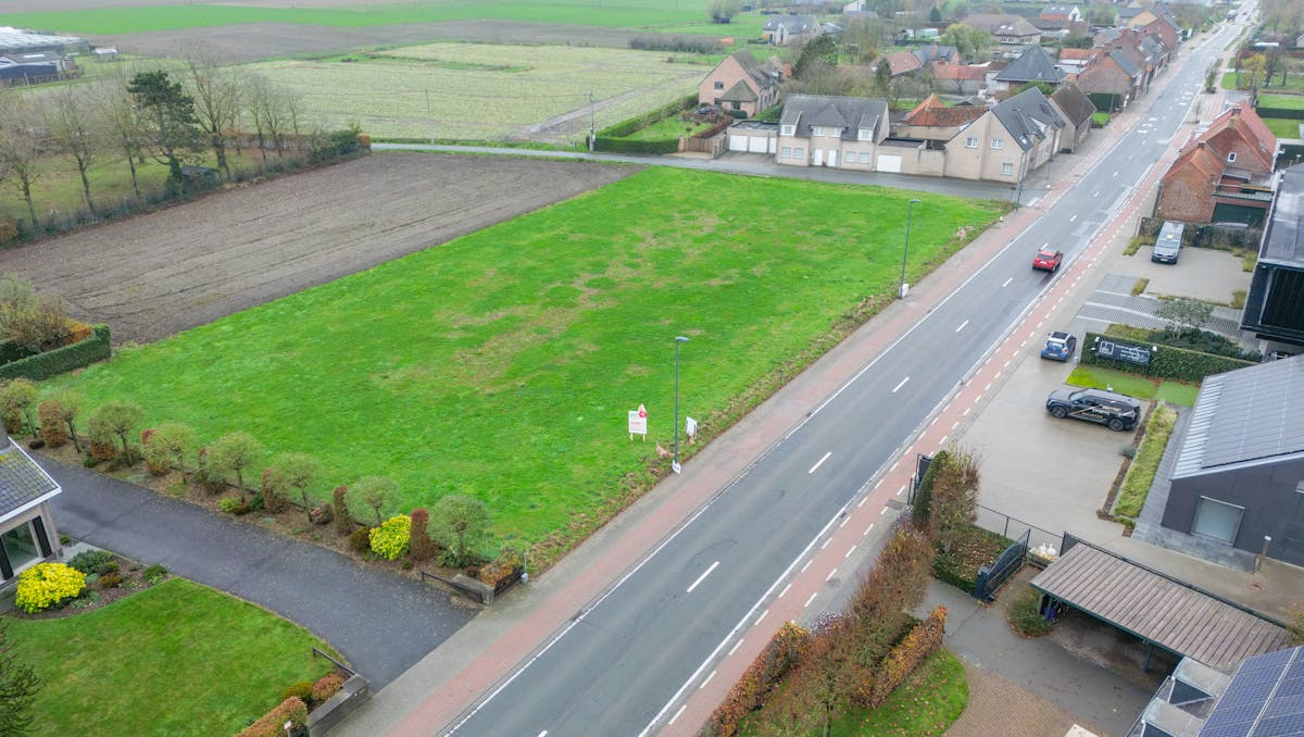 Uniek gelegen bouwgrond te koop in Wingene