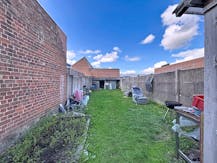 Te renoveren woning te koop in Kortrijk!