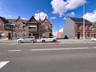 Te renoveren woning te koop in Kortrijk!