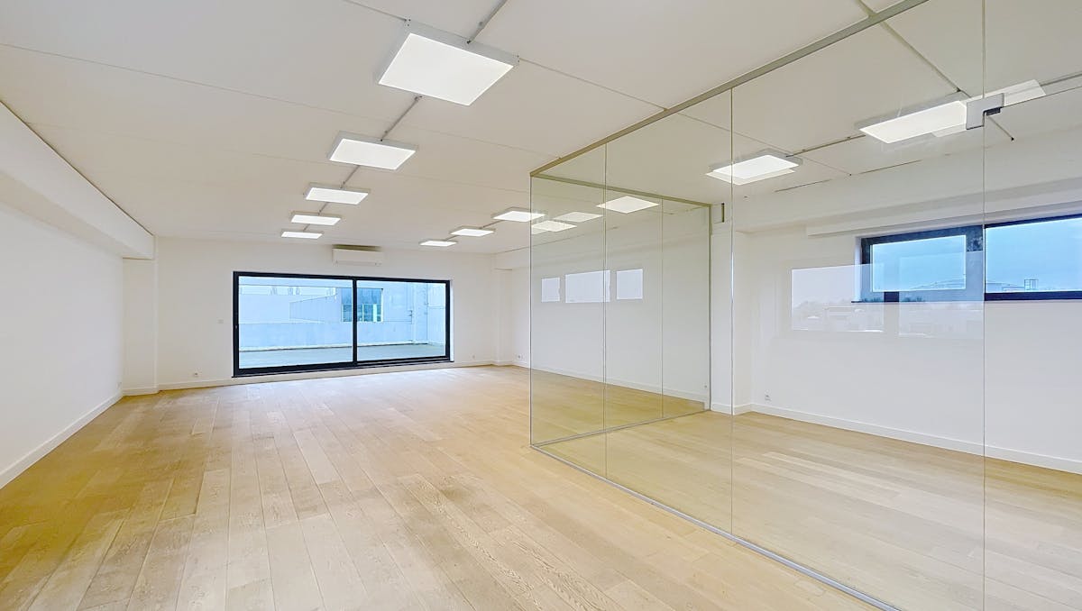 Kantoor (163 m²) te huur in Kruibeke