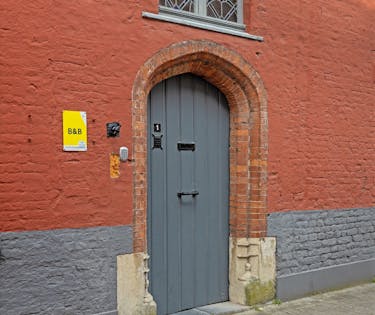 Stijlvolle herenwoning met B&B-potentieel in Brugge (Sint-Anna)