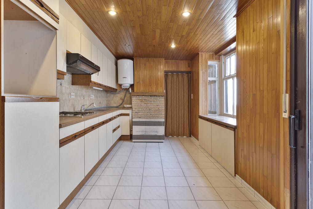 Huis met 2 / 3 slaapkamers en buitenruimte in centrum Maldegem