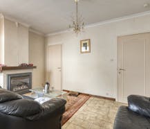 Rijwoning met 3 slaapkamers en terras te koop in centrum Brugge