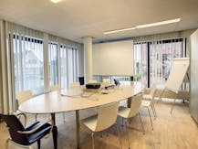 Kantoor te koop van ca. 471 m² in Roeselare