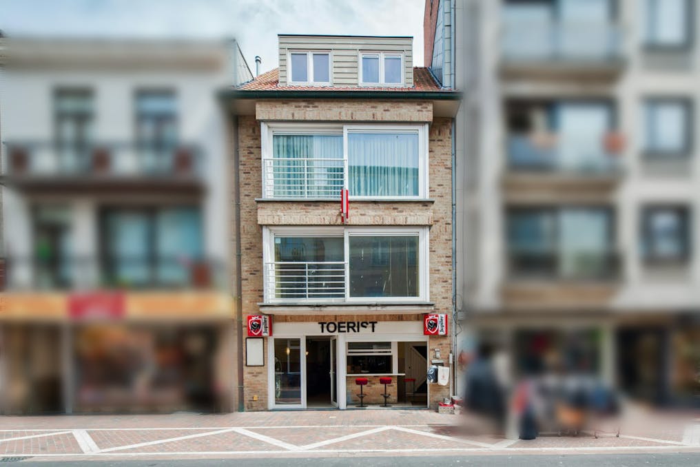 Handelshuis met veel potentieel in hartje Blankenberge
