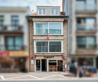 Handelshuis met veel potentieel in hartje Blankenberge
