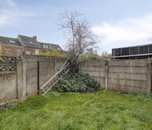 Te renoveren huis te koop in Niel