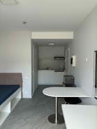 Student room with kitchen and bathroom in the center of Brussels.