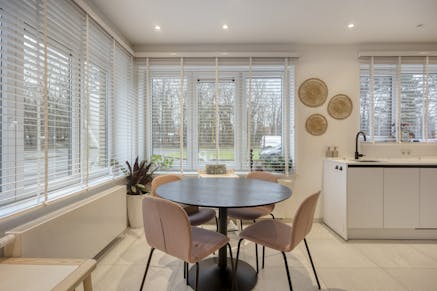 Gelijkvloers appartement te koop Ekeren