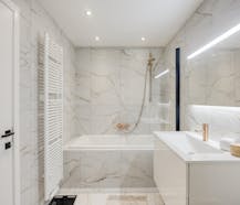 Gelijkvloers appartement met prachtige zuid-tuin en garage