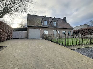 Huis verhuurd Desselgem