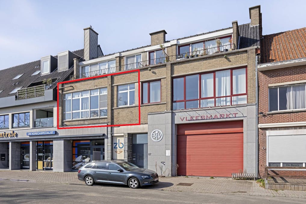 Lichtrijk appartement met 2 slaapkamers te Brugge (Sint-Pieters)